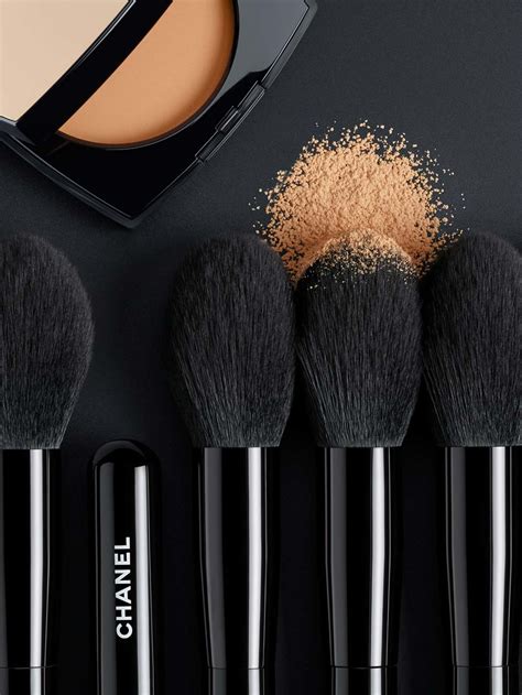 chanel pink mirror and brush set|Chanel precision brush.